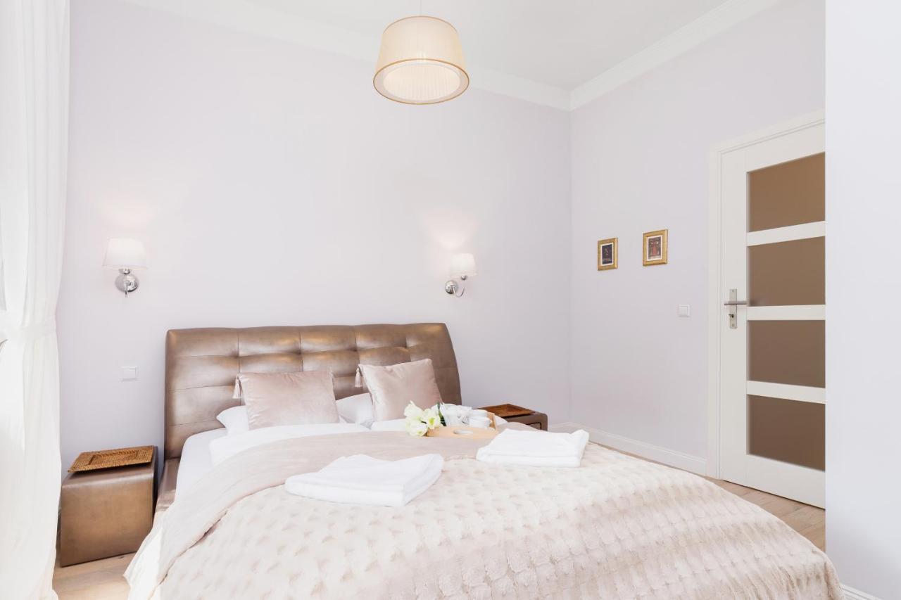 Modern Apartment Lubicz Krakow By Noclegi Renters Kültér fotó
