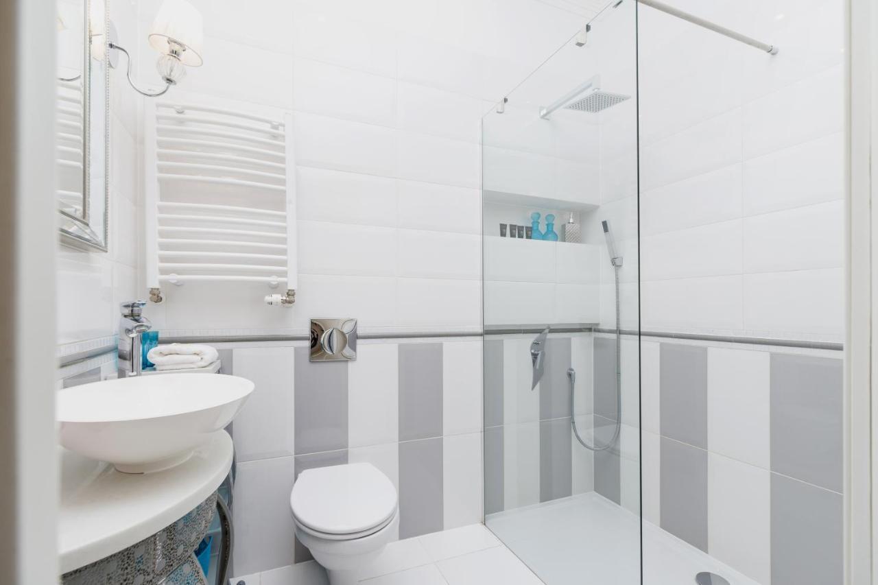 Modern Apartment Lubicz Krakow By Noclegi Renters Kültér fotó