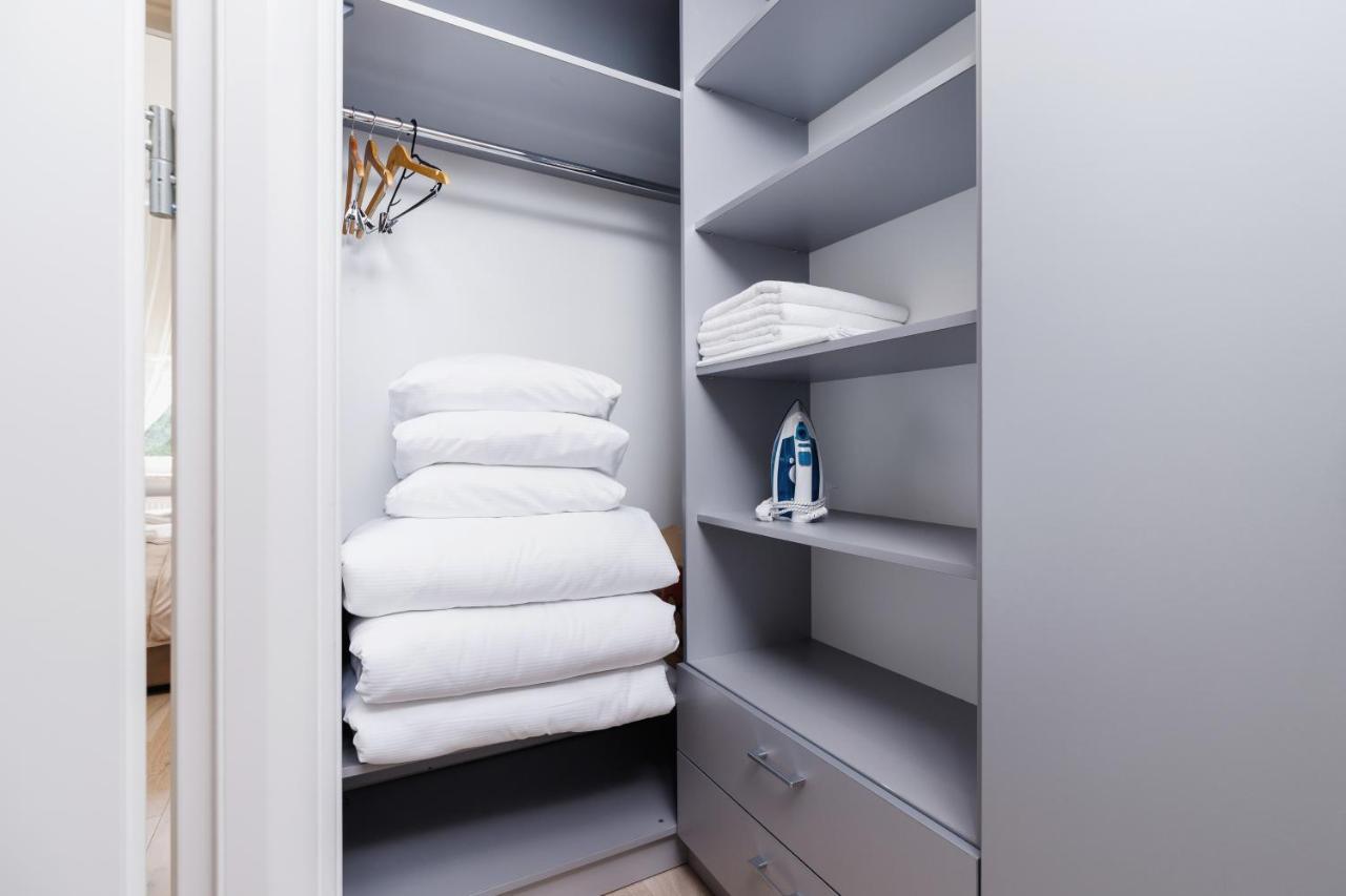 Modern Apartment Lubicz Krakow By Noclegi Renters Kültér fotó